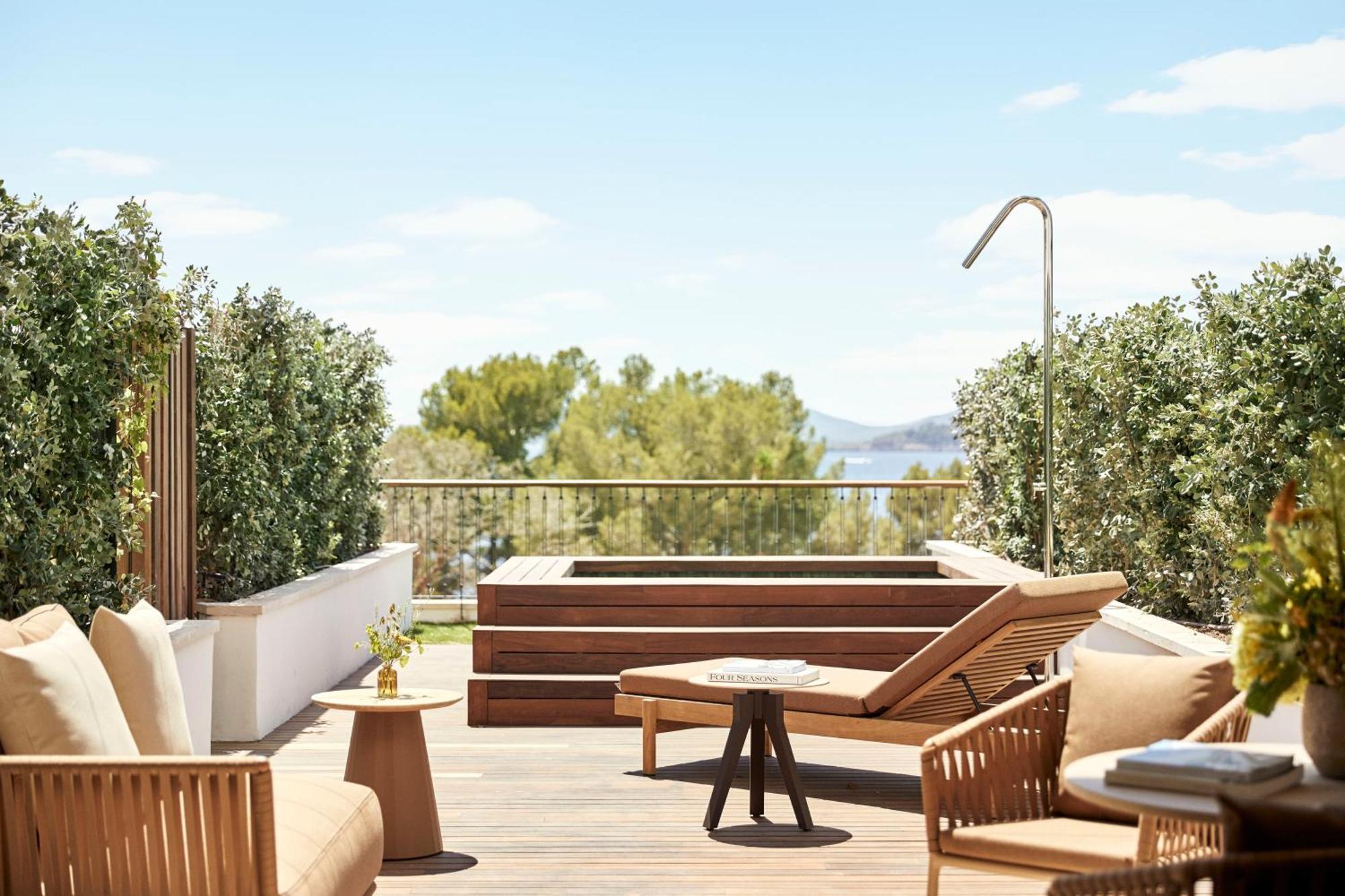 Four Seasons Resort Mallorca At Formentor Port de Pollenca Exterior photo